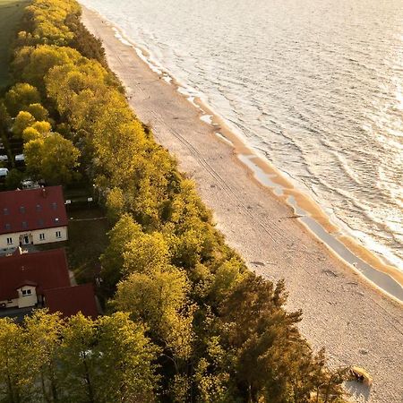 Nad Brzegiem Baltyku Hotel Sarbinowo Bagian luar foto