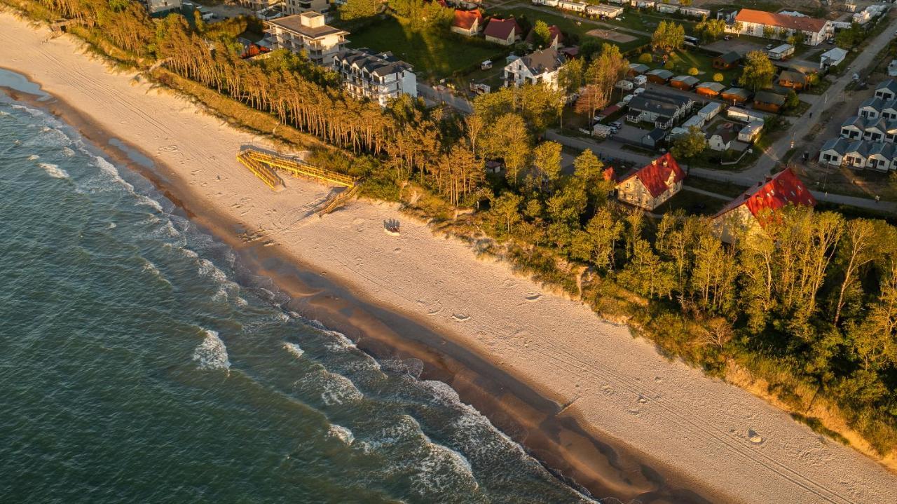 Nad Brzegiem Baltyku Hotel Sarbinowo Bagian luar foto