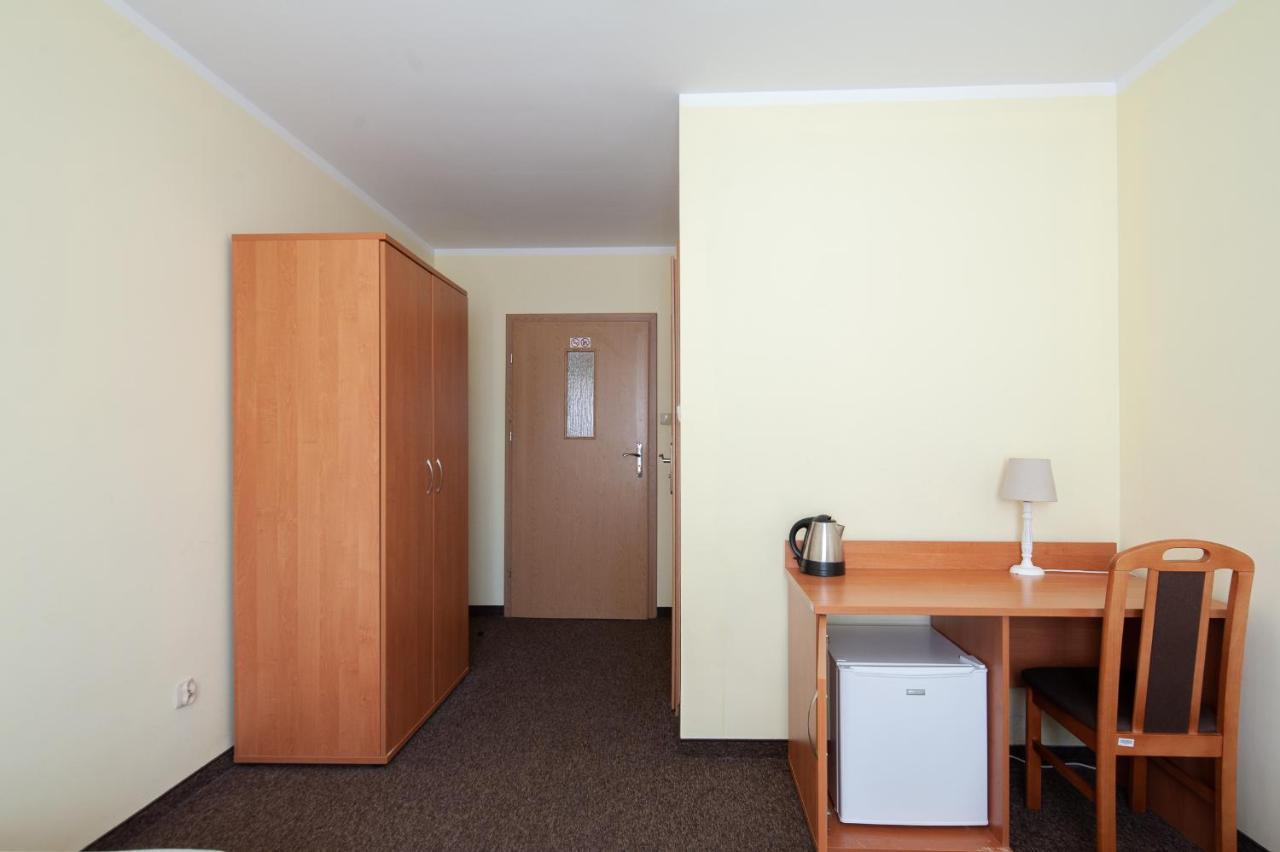 Nad Brzegiem Baltyku Hotel Sarbinowo Bagian luar foto