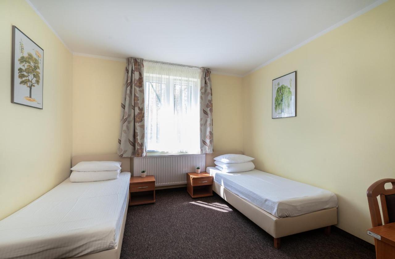 Nad Brzegiem Baltyku Hotel Sarbinowo Bagian luar foto